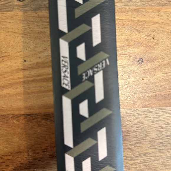 Fairly used belt only wore it 10 times - Picture 3 of 3